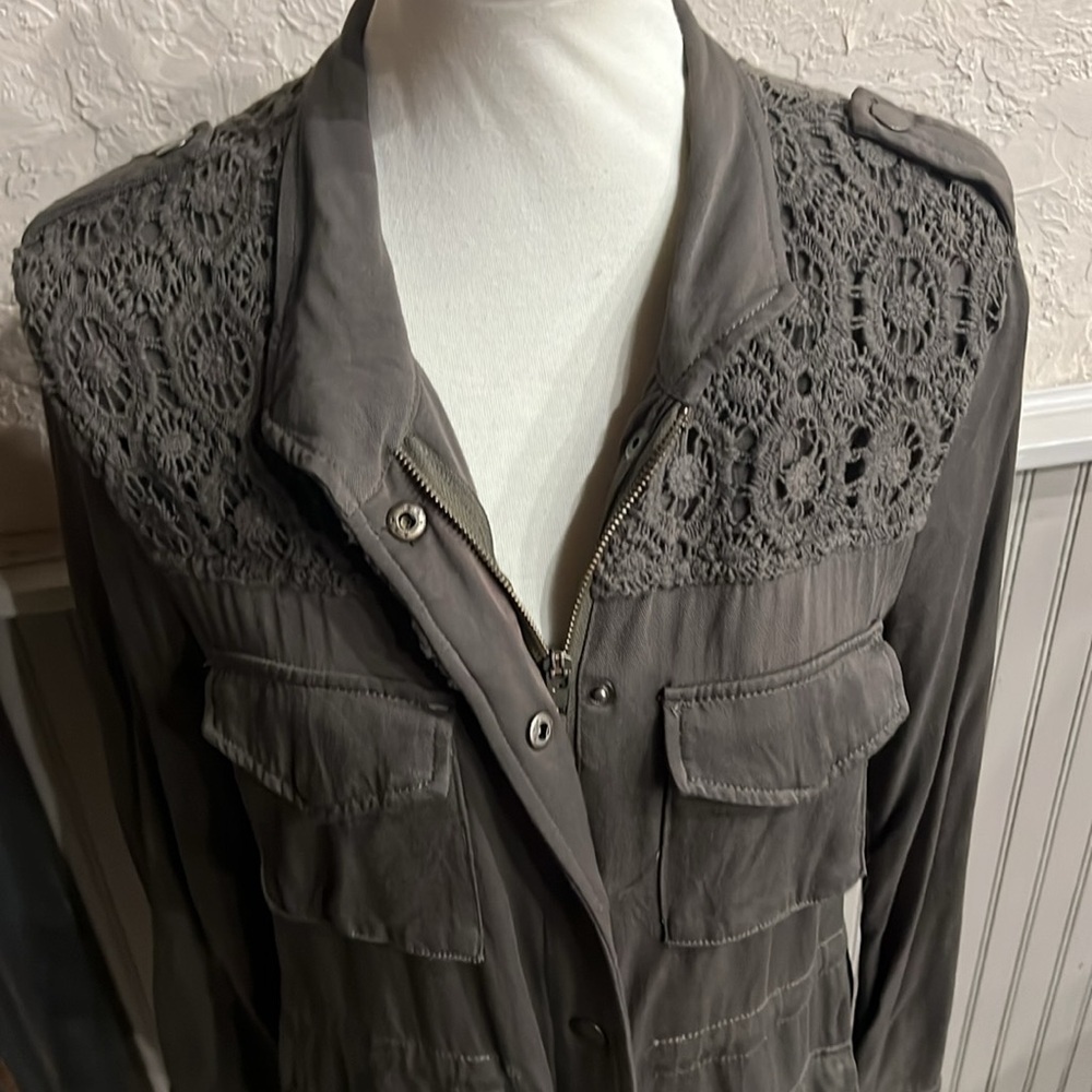Hinge Jacket - Picture 5 of 11